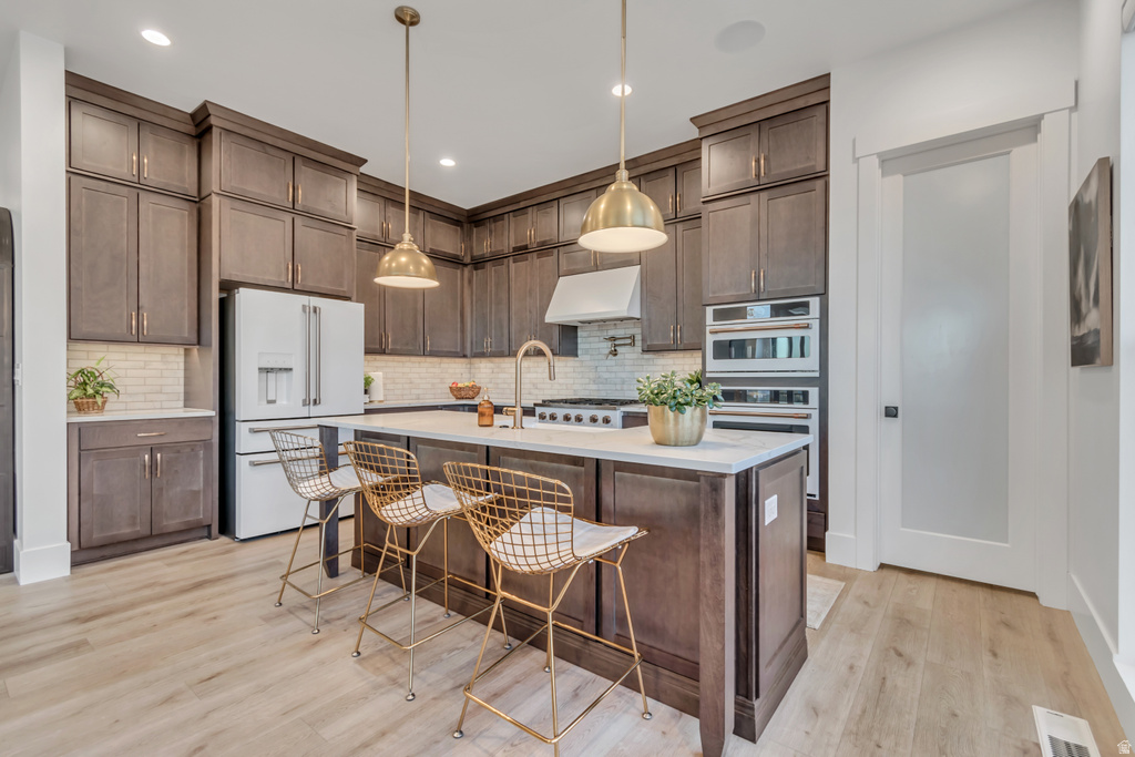 1701 W OAKRIDGE CIR Lehi, UT 84043