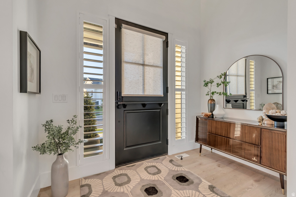 1701 W OAKRIDGE CIR Lehi, UT 84043