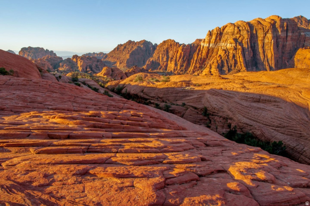 3819 W 240 N Hurricane, UT 84737