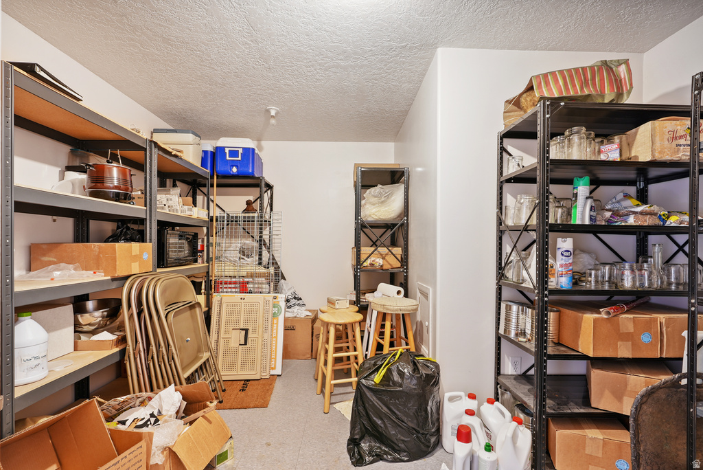 1292 E 2675 N Layton, UT 84040