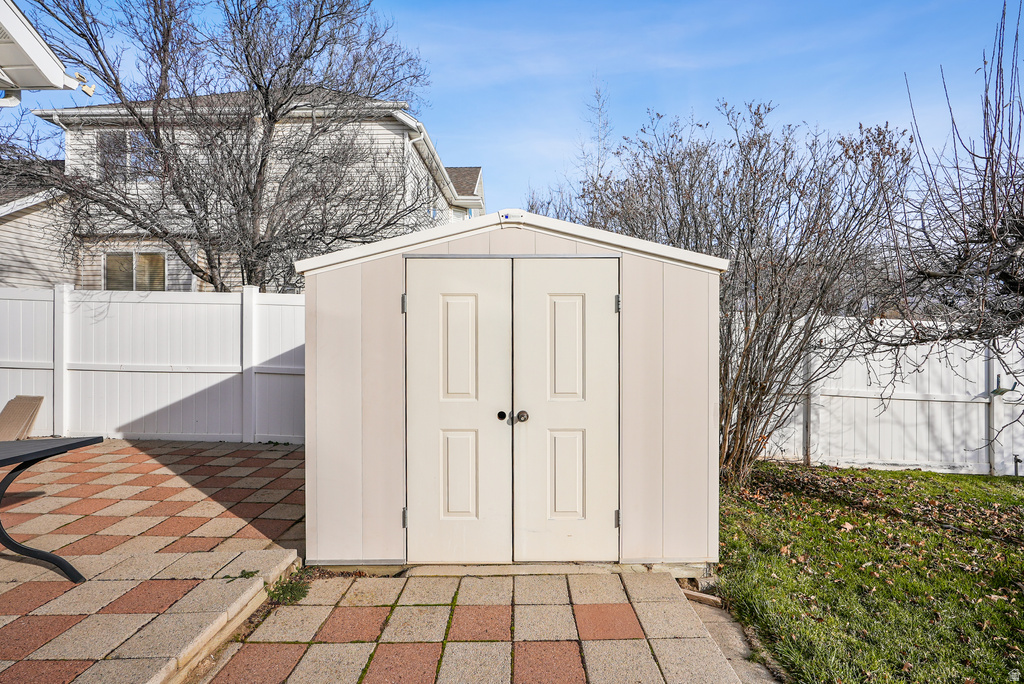 1292 E 2675 N Layton, UT 84040