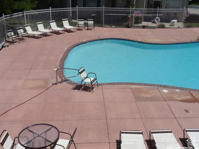 888 N NEWBURG DR #UNIT 1 Garden City, UT 84028