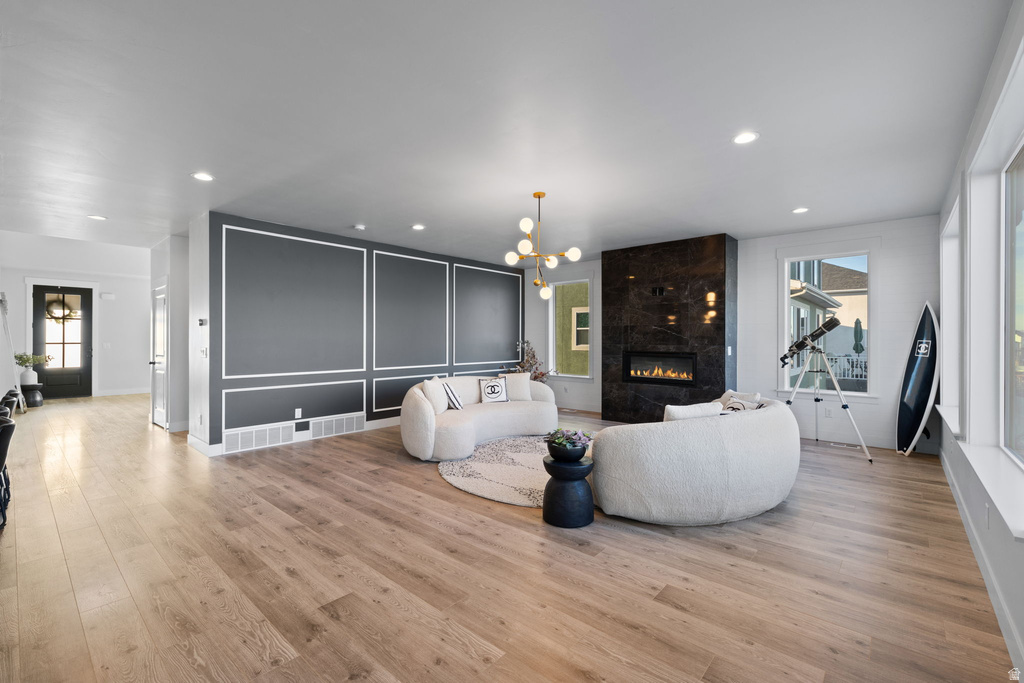 2944 S GREENHEAD DR Saratoga Springs, UT 84045