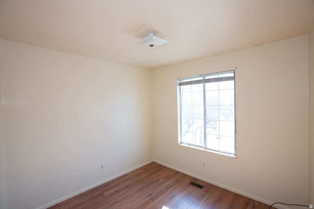 680 W 2350 N West Bountiful, UT 84087