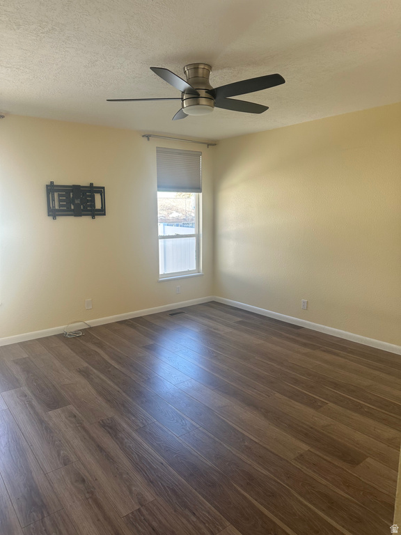 8642 S CESSNA CIR Sandy, UT 84093