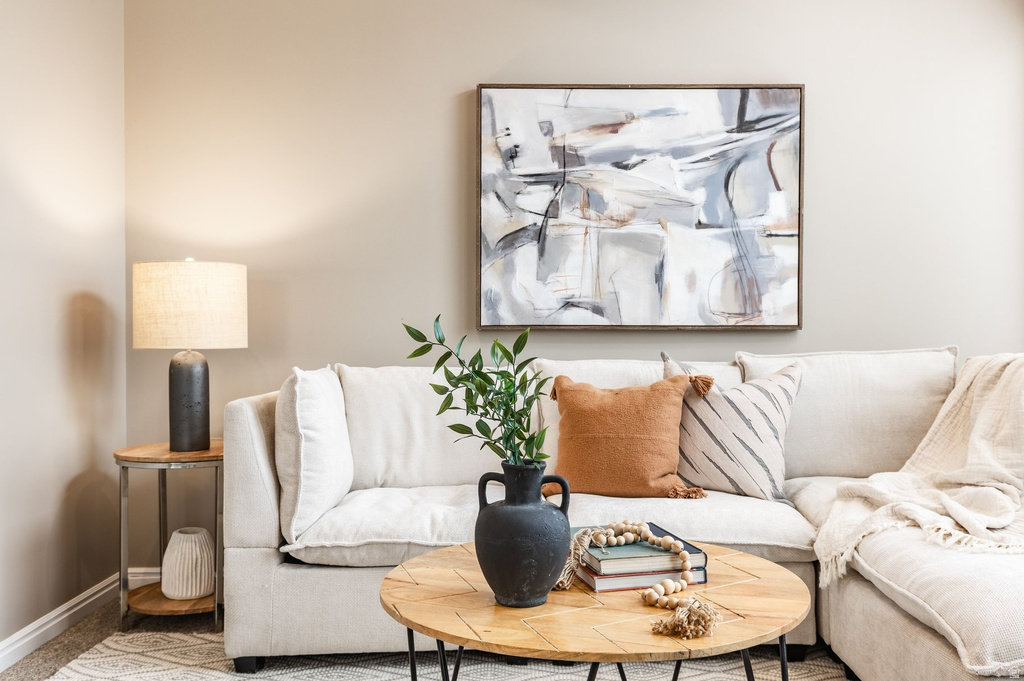 4594 S RED SAGE CT Salt Lake City, UT 84107