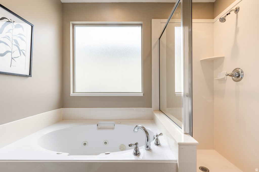 4594 S RED SAGE CT Salt Lake City, UT 84107