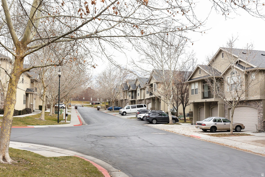 4594 S RED SAGE CT Salt Lake City, UT 84107