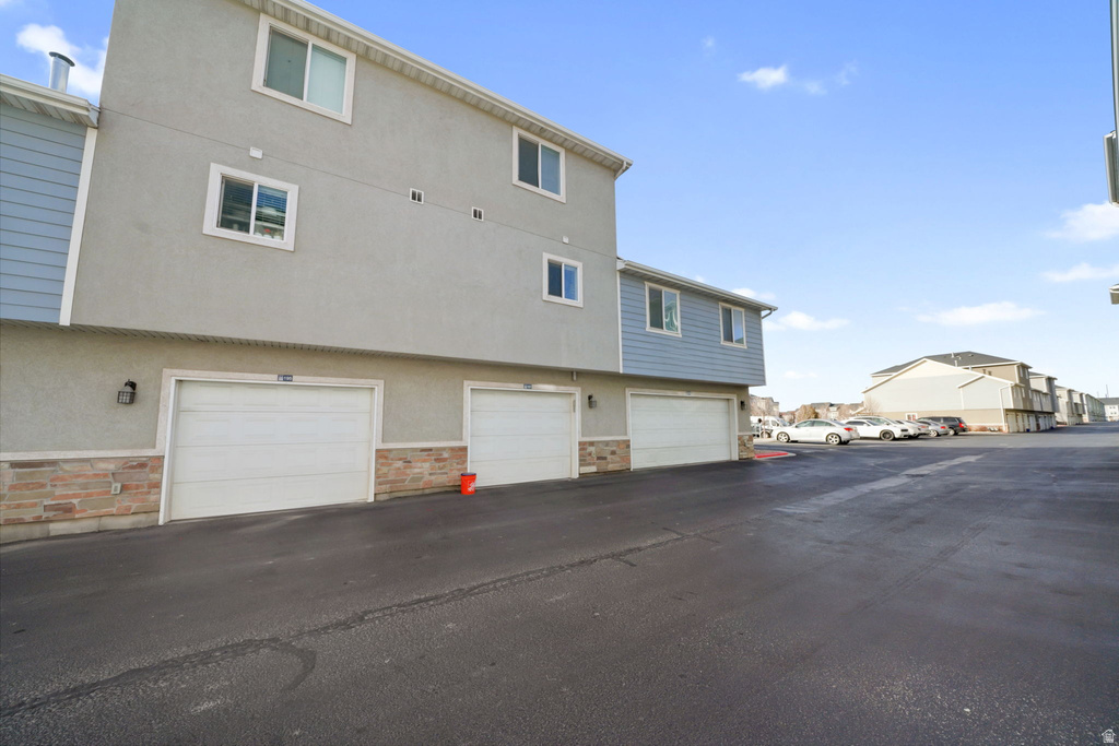 197 N 725 E Vineyard, UT 84059