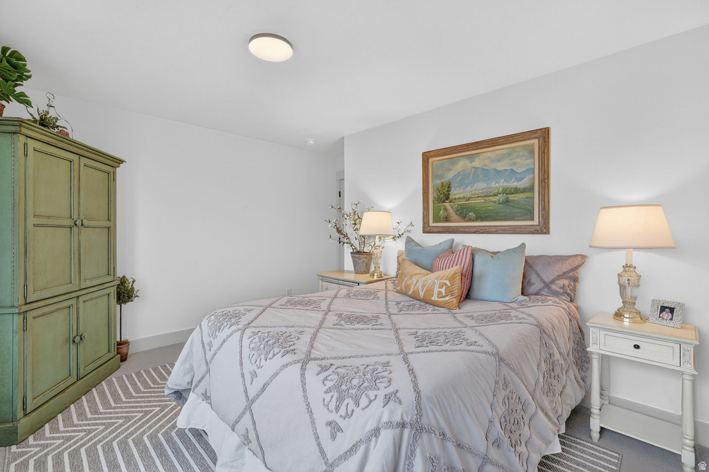 1390 E ORCHARD RIDGE LN Kaysville, UT 84037