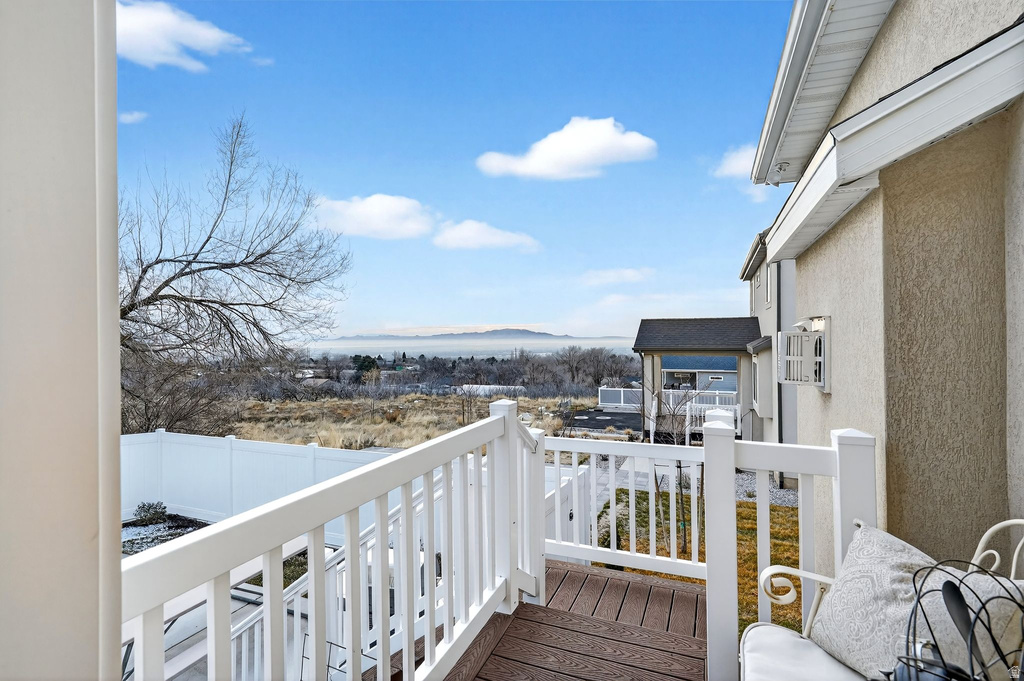 1390 E ORCHARD RIDGE LN Kaysville, UT 84037