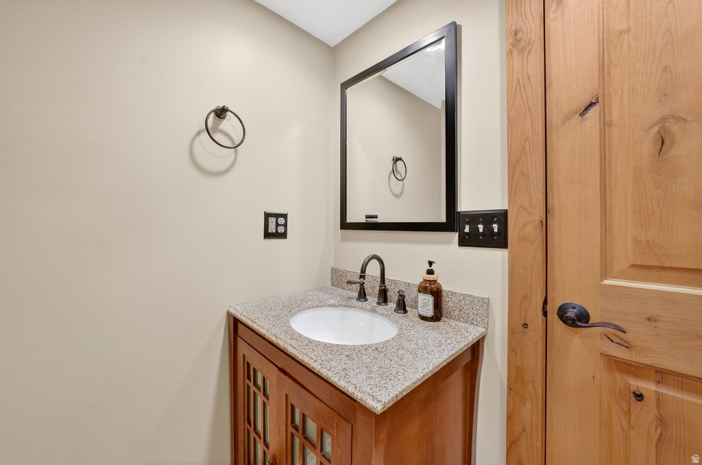 4090 S MONARCH WAY Holladay, UT 84124