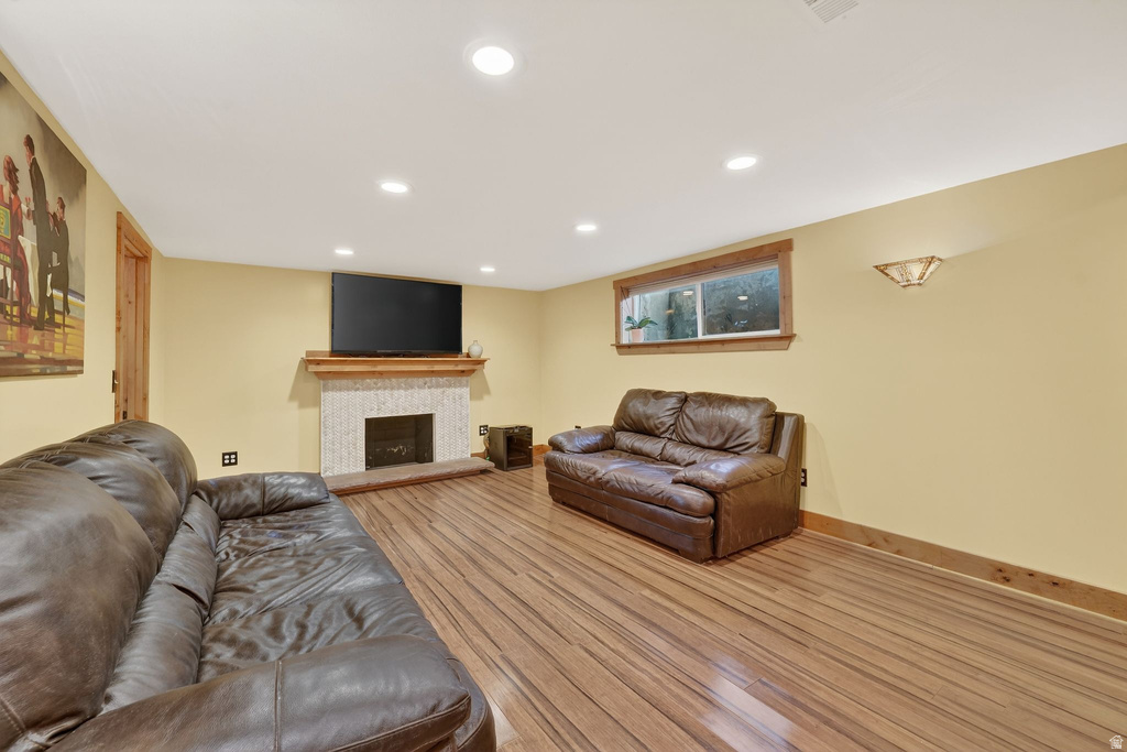 4090 S MONARCH WAY Holladay, UT 84124