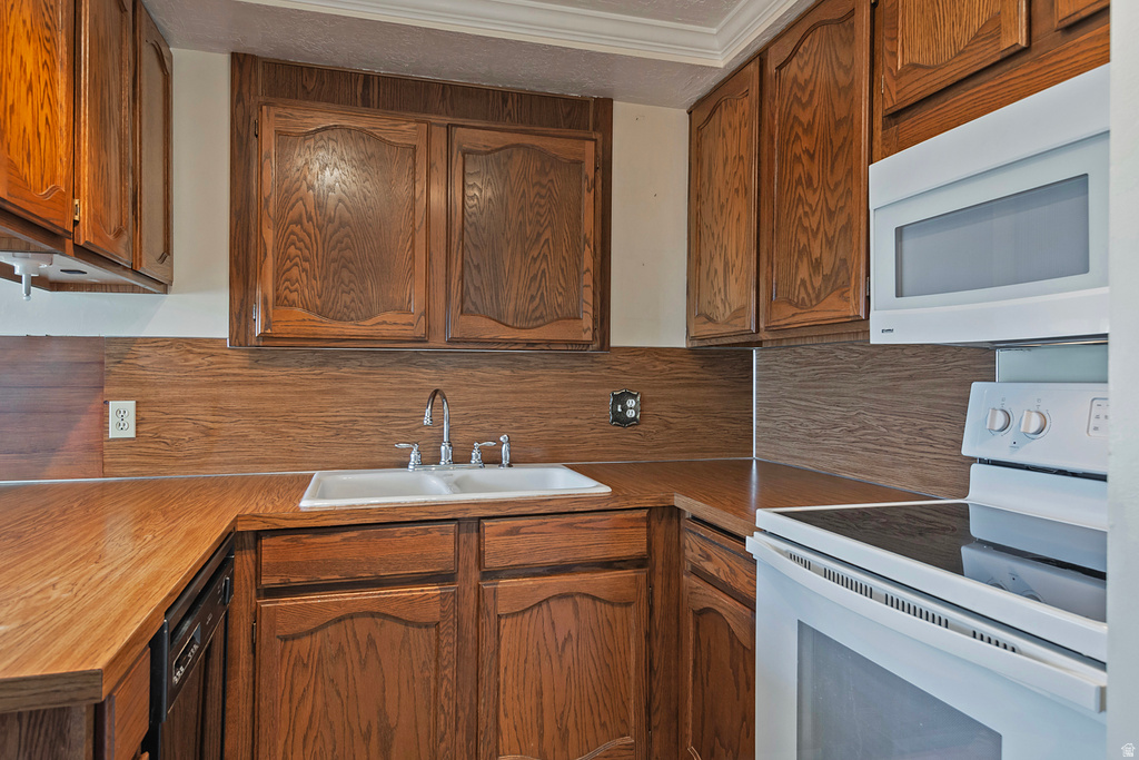 5726 S 700 W Salt Lake City, UT 84123