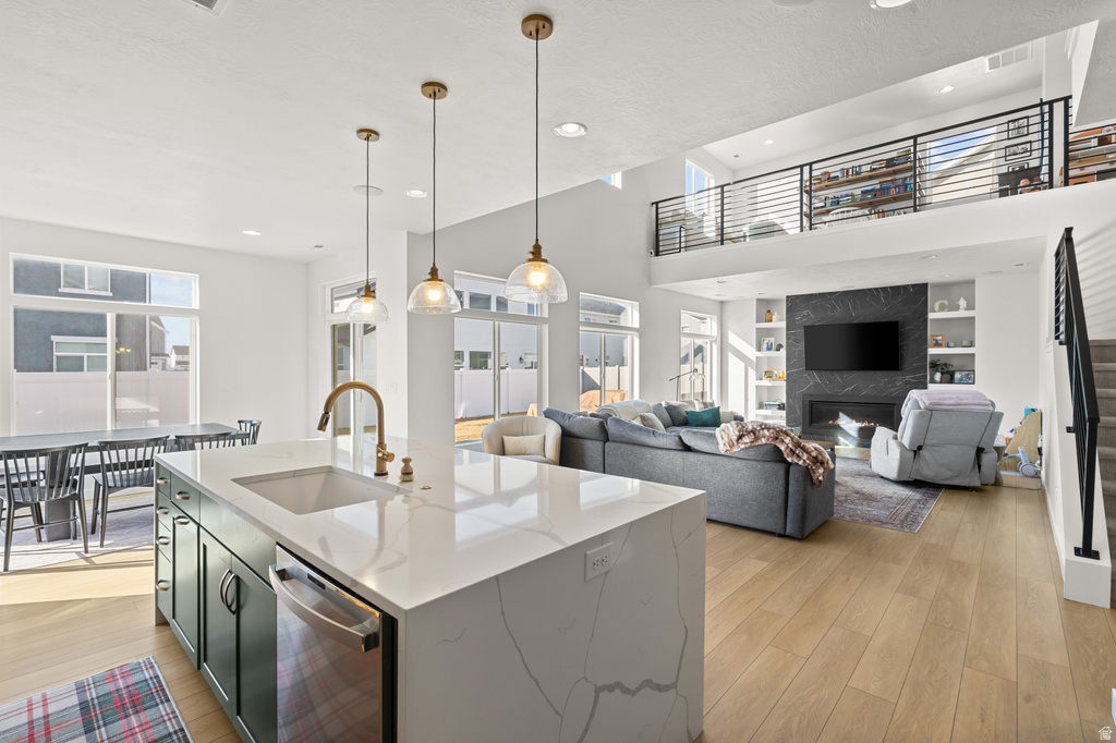 904 S 330 W American Fork, UT 84003