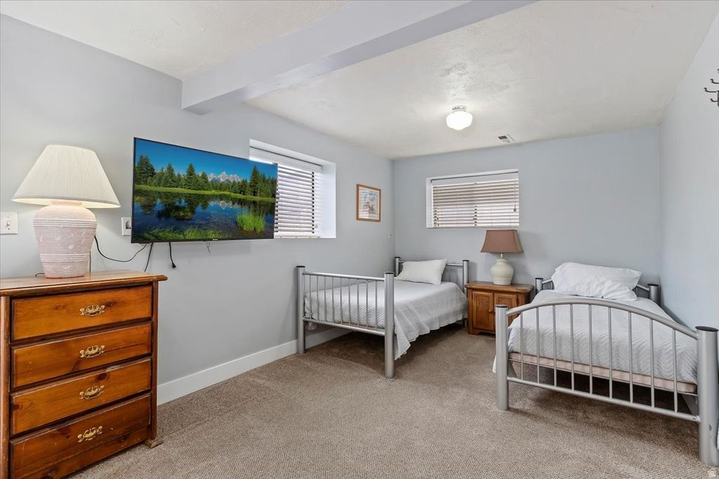 8931 S QUAIL HOLLOW DR Sandy, UT 84093