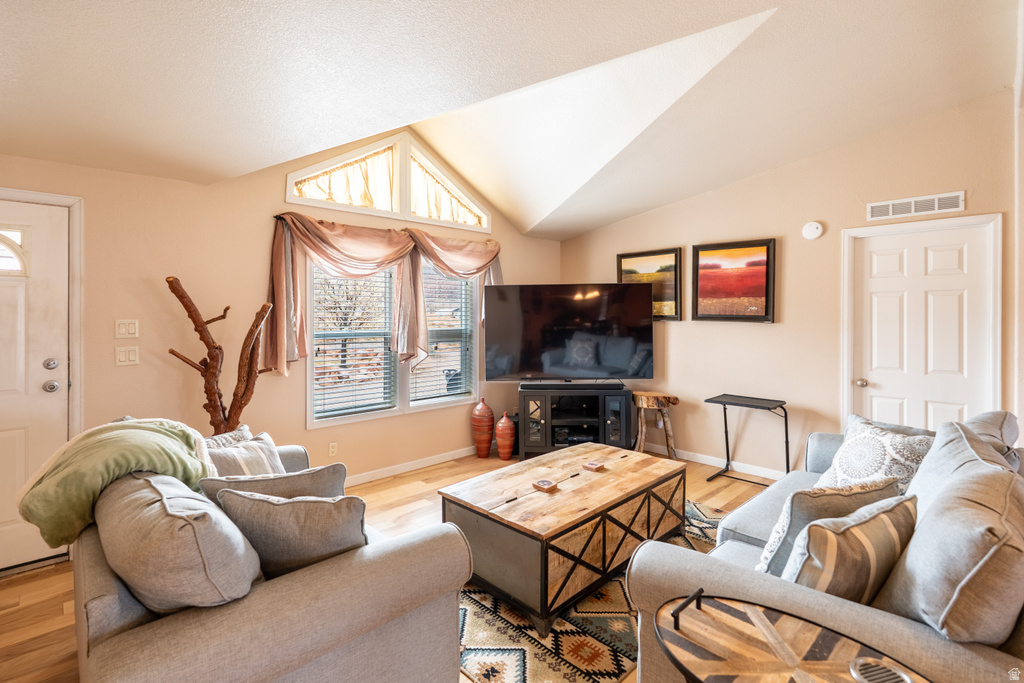 69 E CORONADO LN Moab, UT 84532