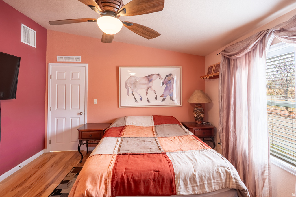 69 E CORONADO LN Moab, UT 84532