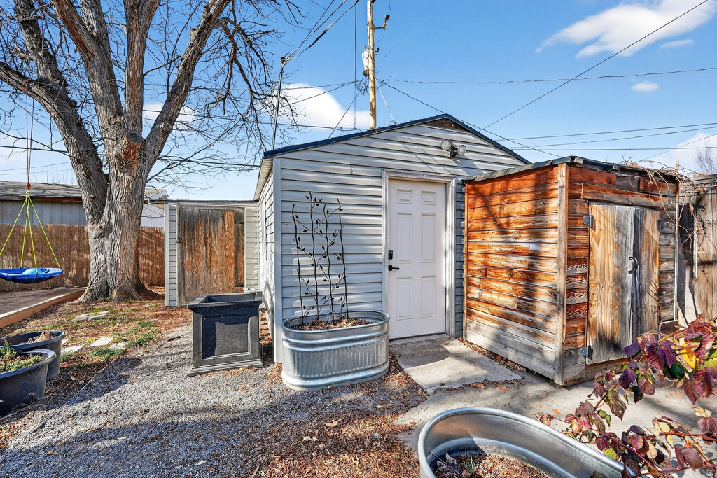 1514 S 500 E Salt Lake City, UT 84105