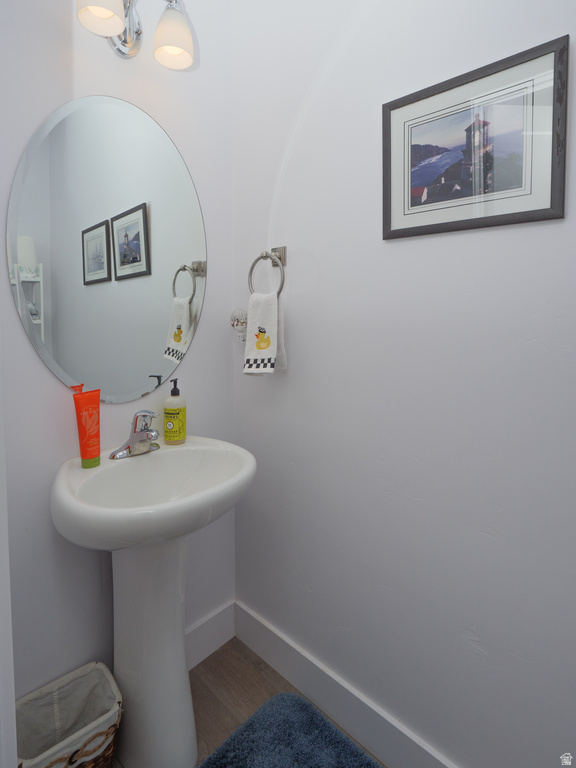 920 E QUEENSMILL LN Salt Lake City, UT 84106