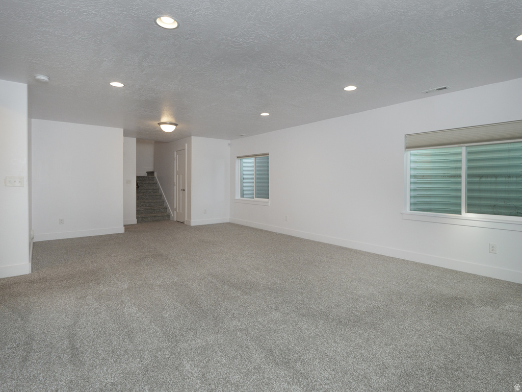 920 E QUEENSMILL LN Salt Lake City, UT 84106