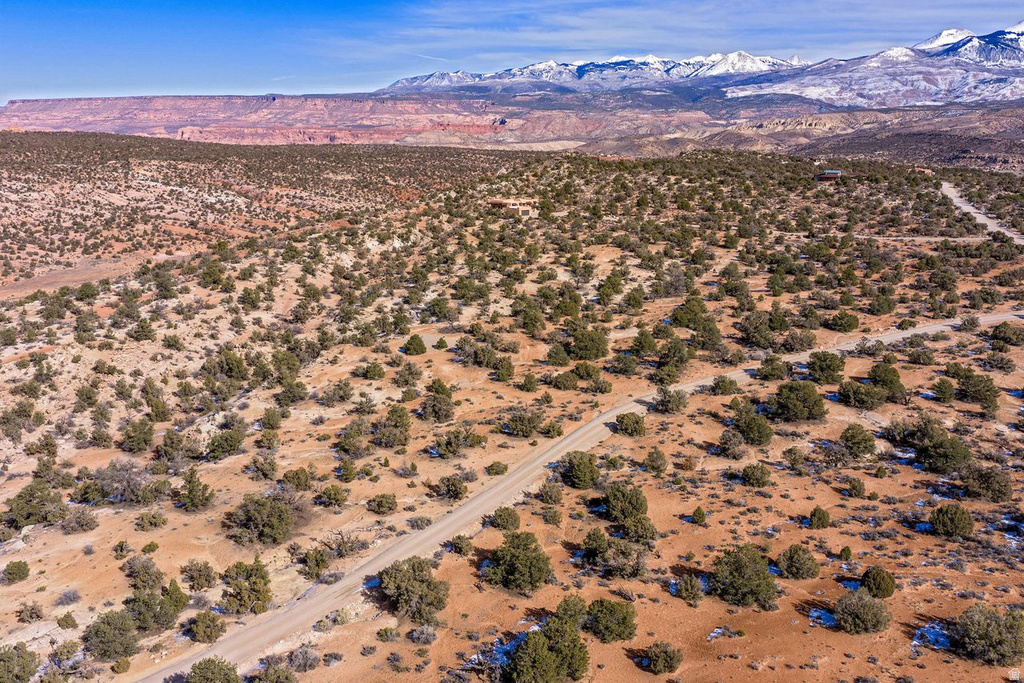 12  PRITCHETT ARCH TRL Moab, UT 84532