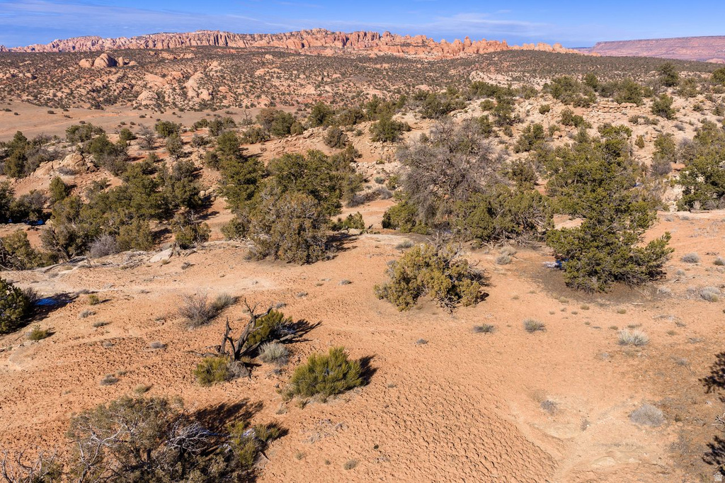 12  PRITCHETT ARCH TRL Moab, UT 84532