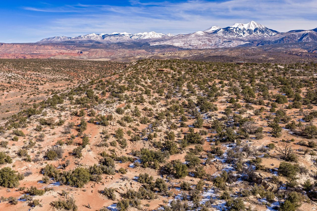 12  PRITCHETT ARCH TRL Moab, UT 84532