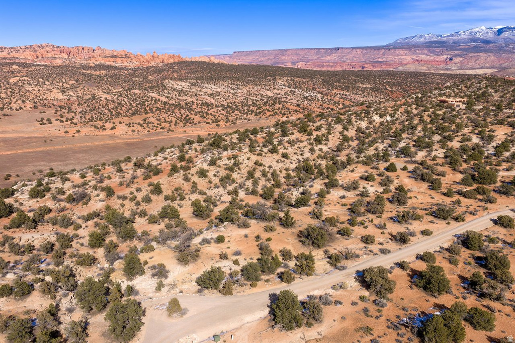 12  PRITCHETT ARCH TRL Moab, UT 84532