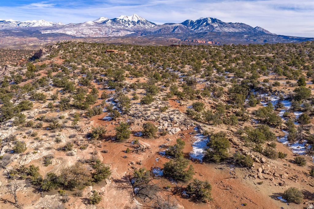 12  PRITCHETT ARCH TRL Moab, UT 84532