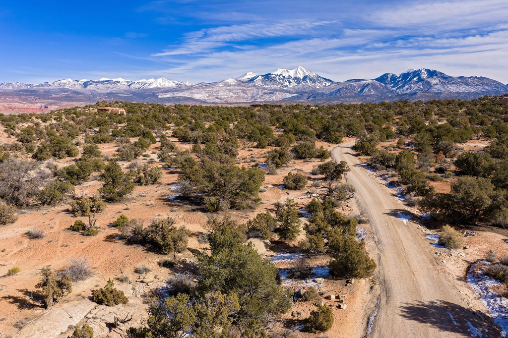 12  PRITCHETT ARCH TRL Moab, UT 84532