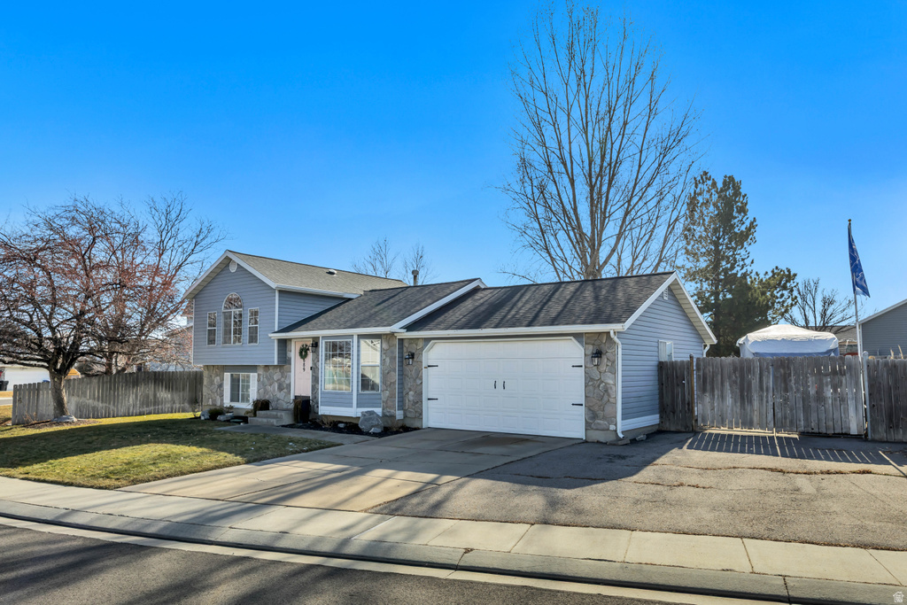 4689 W HELENIC LN West Jordan, UT 84088