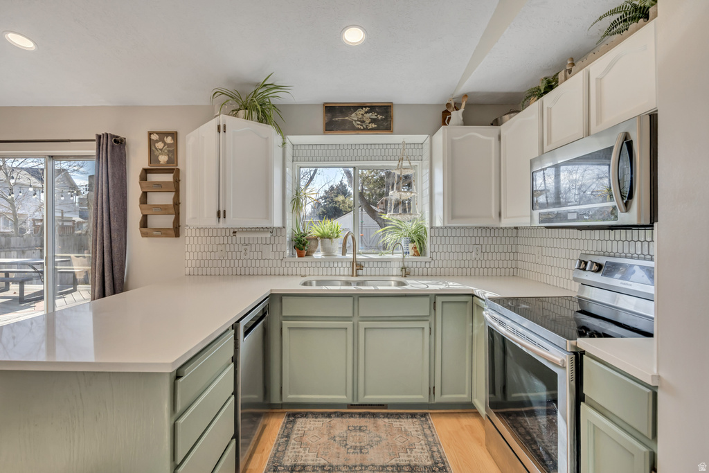 4689 W HELENIC LN West Jordan, UT 84088