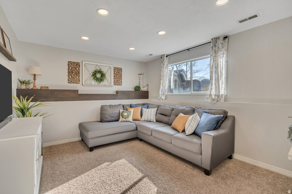 4689 W HELENIC LN West Jordan, UT 84088