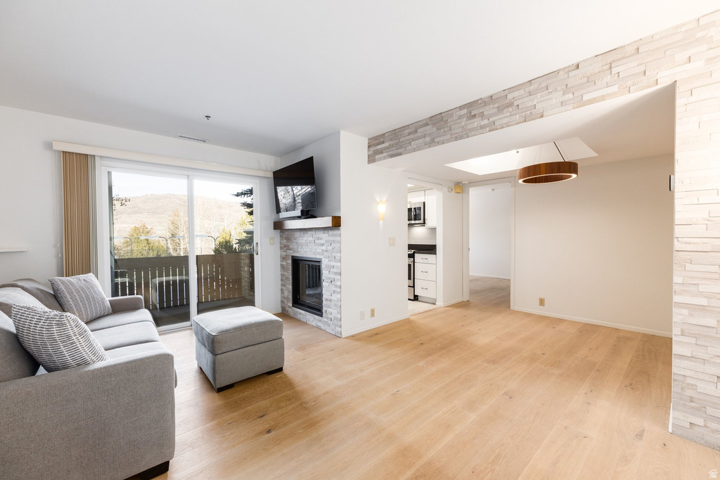 6915 N 2200 W #6C Park City, UT 84098