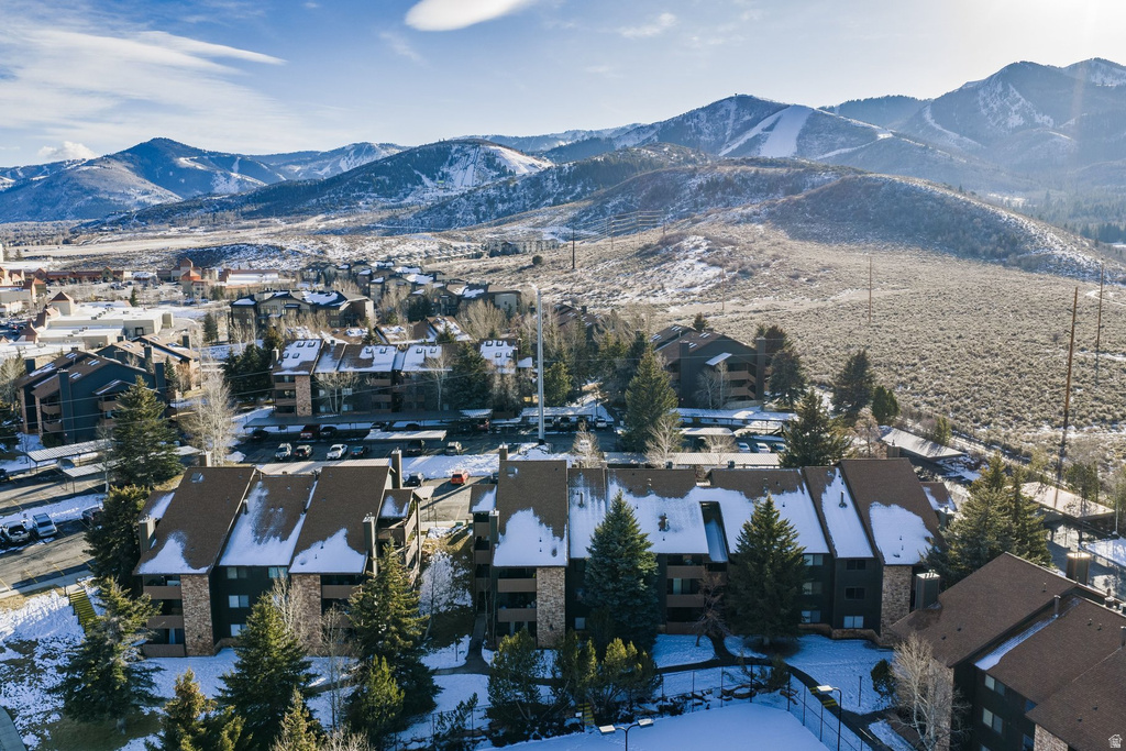 6915 N 2200 W #6C Park City, UT 84098