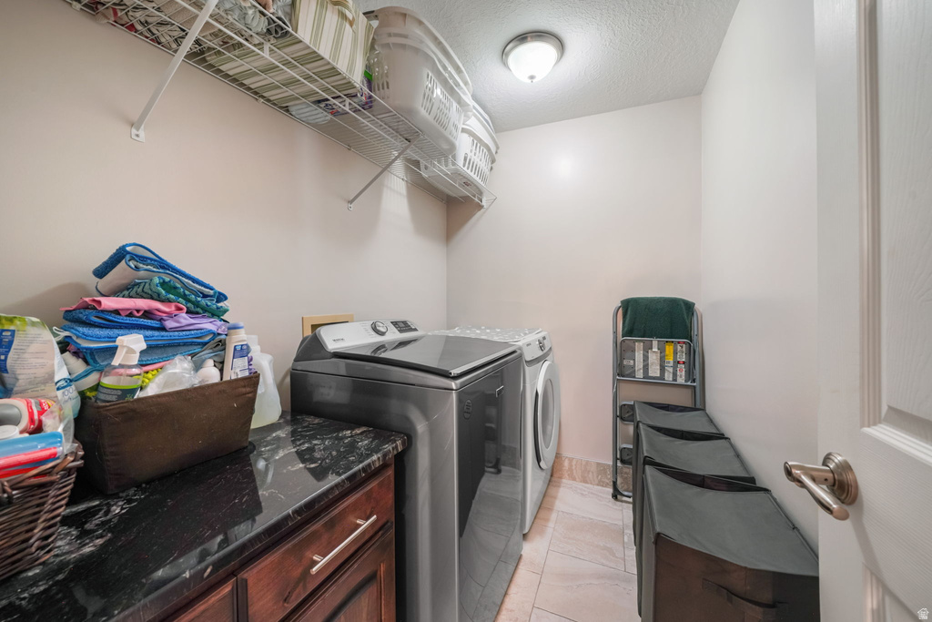 3062 W MEMORIAL CIR South Jordan, UT 84095