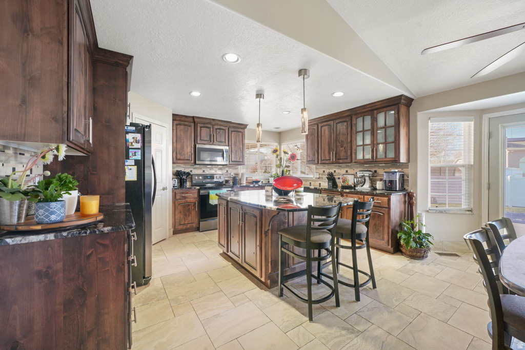 3062 W MEMORIAL CIR South Jordan, UT 84095