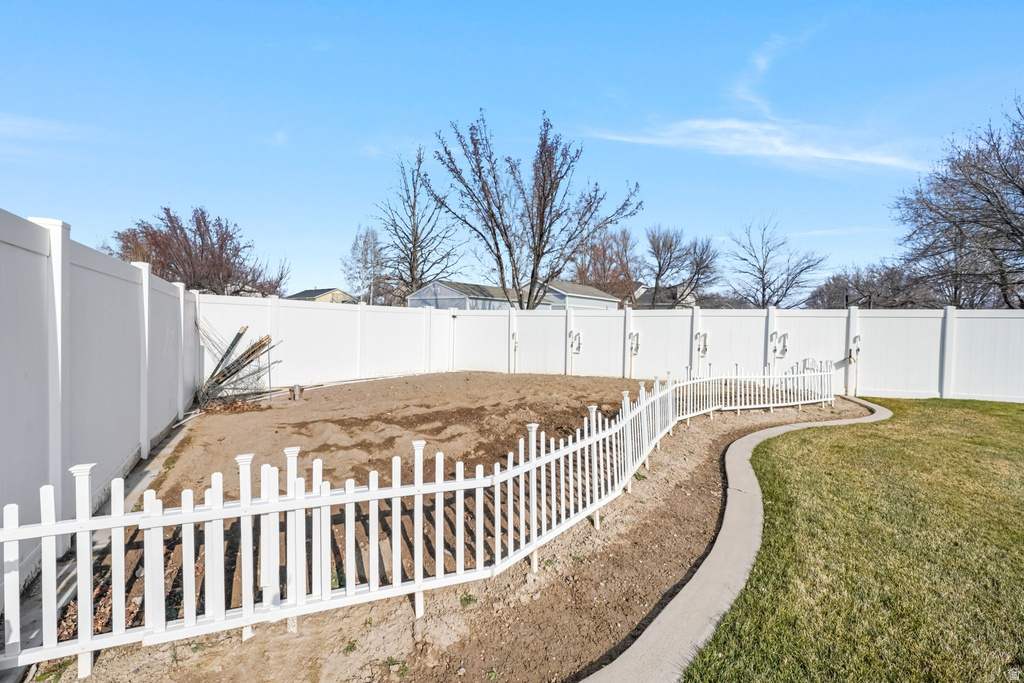 3062 W MEMORIAL CIR South Jordan, UT 84095