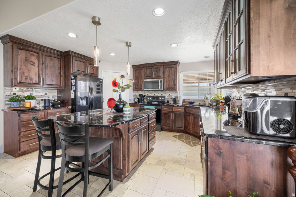 3062 W MEMORIAL CIR South Jordan, UT 84095