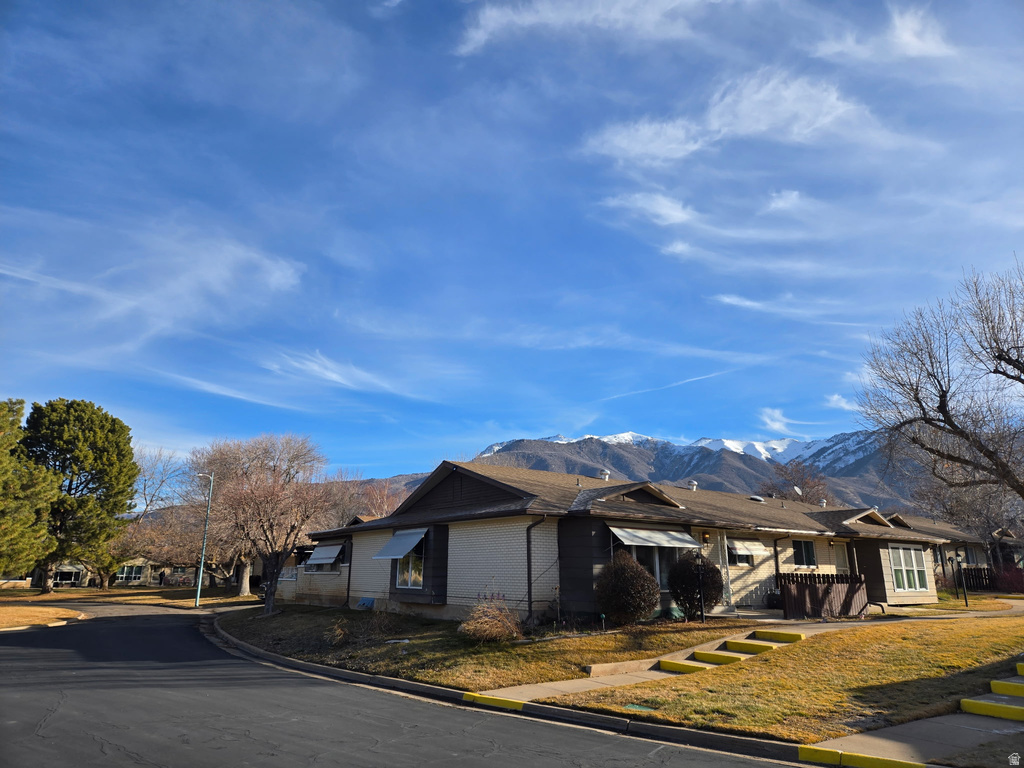 977 E 5550 S South Ogden, UT 84405