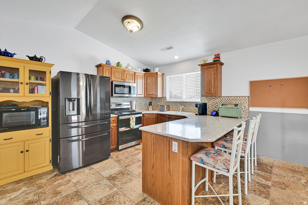 3139 N PELICAN DR Farr West, UT 84404