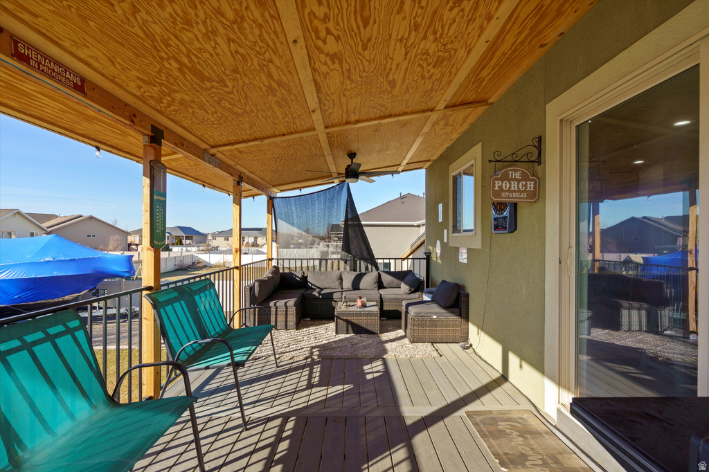 4367 W 5300 S Hooper, UT 84315