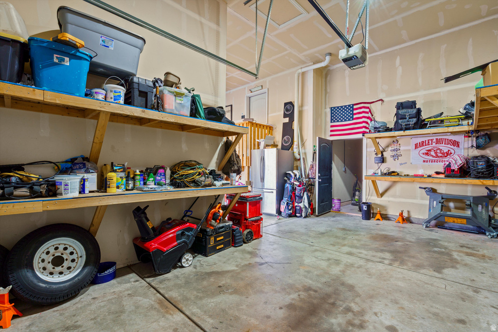 4367 W 5300 S Hooper, UT 84315