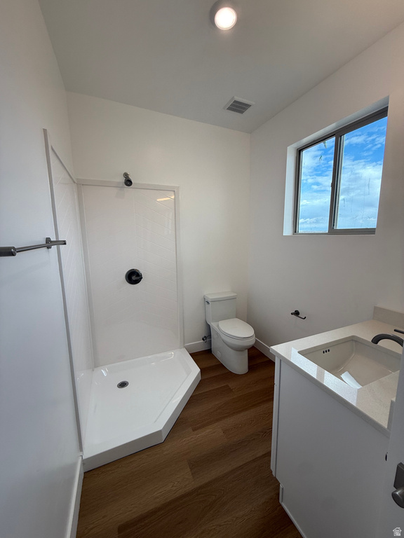 1336 E LONE ROCK VIEW DR Big Water, UT 84741