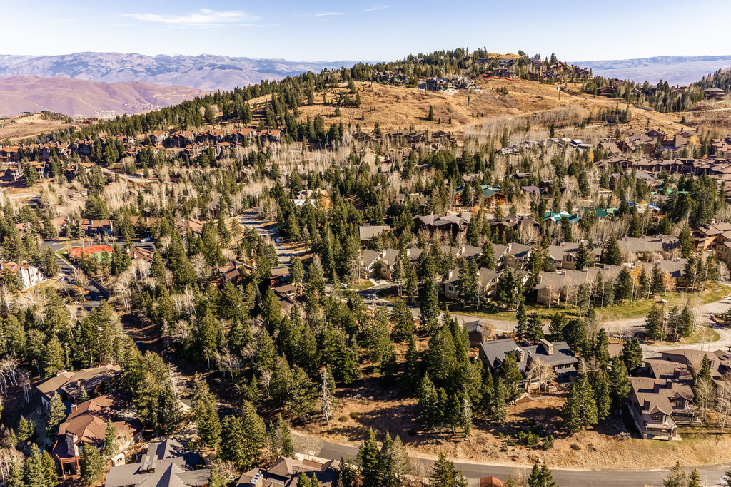 7585  STERLING DR Park City, UT 84060