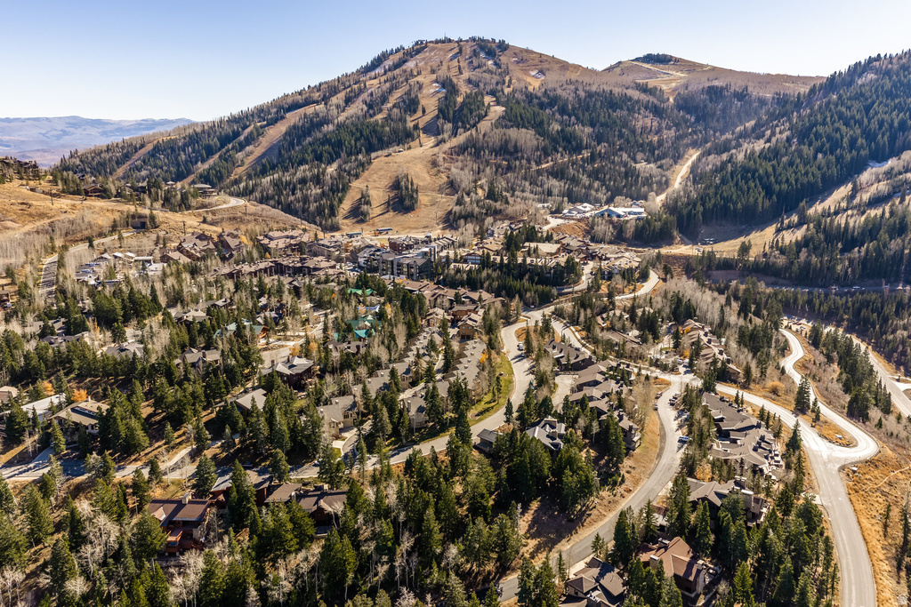 7585  STERLING DR Park City, UT 84060