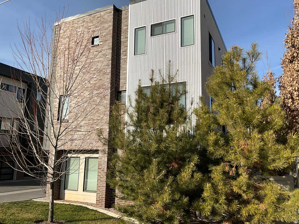 3007 S ELGIN HILL CT #14 Millcreek, UT 84106