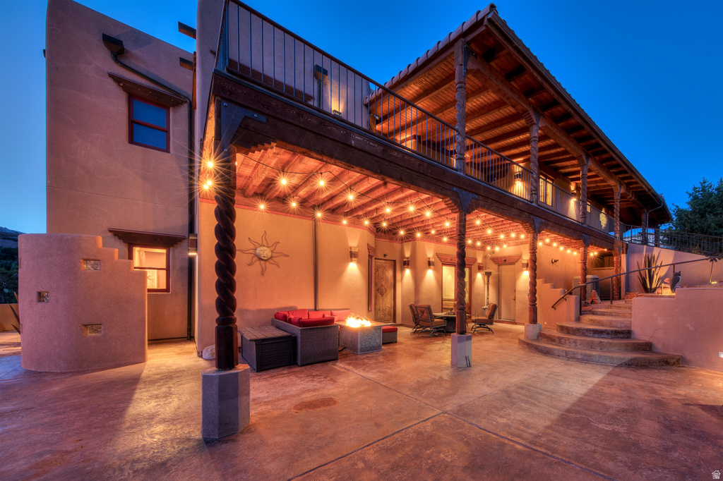 100 S JOE WILSON DR Moab, UT 84532