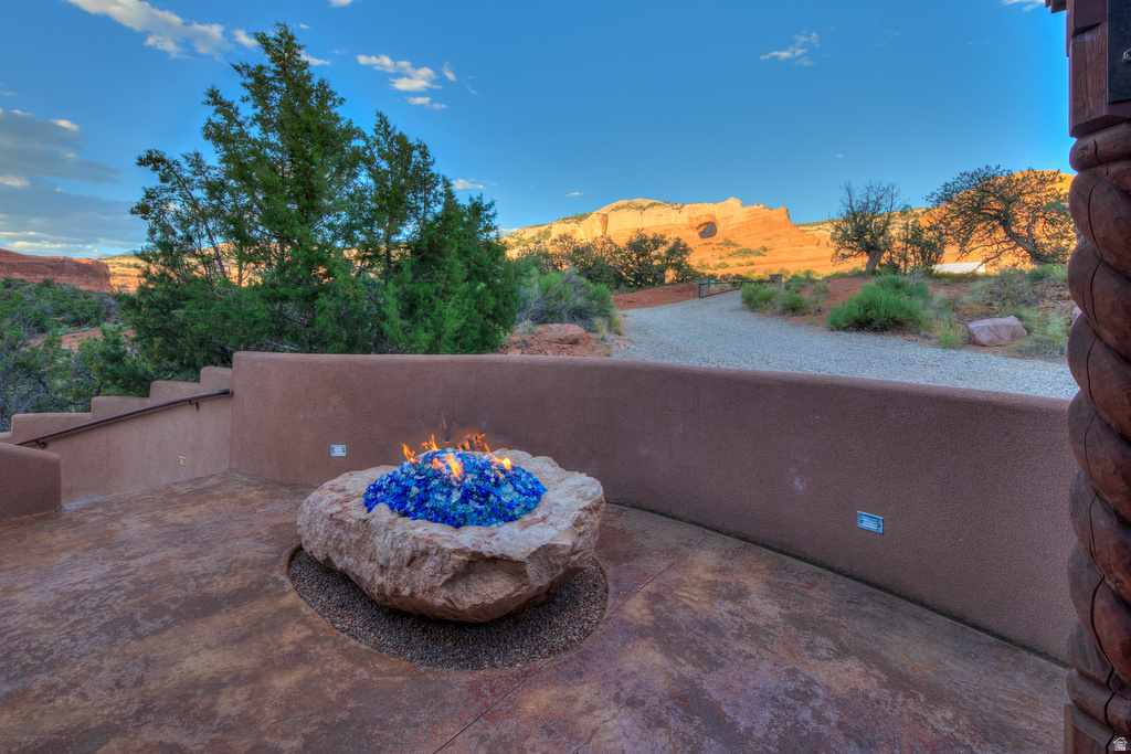 100 S JOE WILSON DR Moab, UT 84532